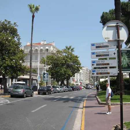 Apartment New York 2 Pieces 3 Etoiles Calme Plein Centre De Cannes, 5mn Des Plages Et Palais *